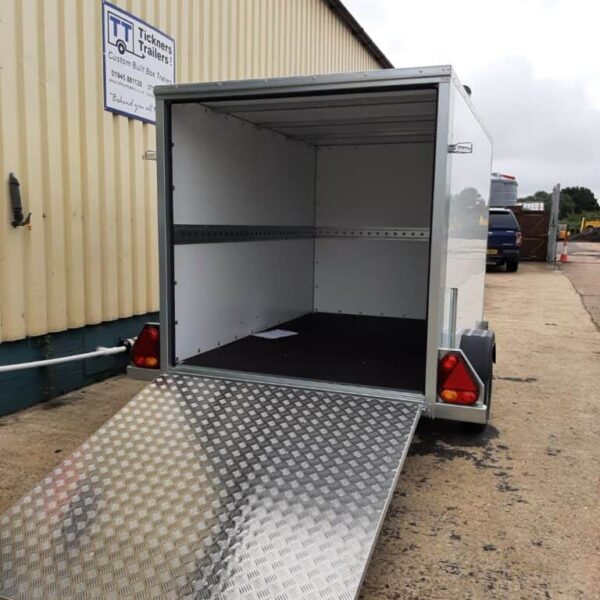 GP Single Axle Box Trailer